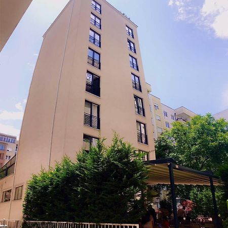 Qama Hotel Kosovo Polje Екстер'єр фото