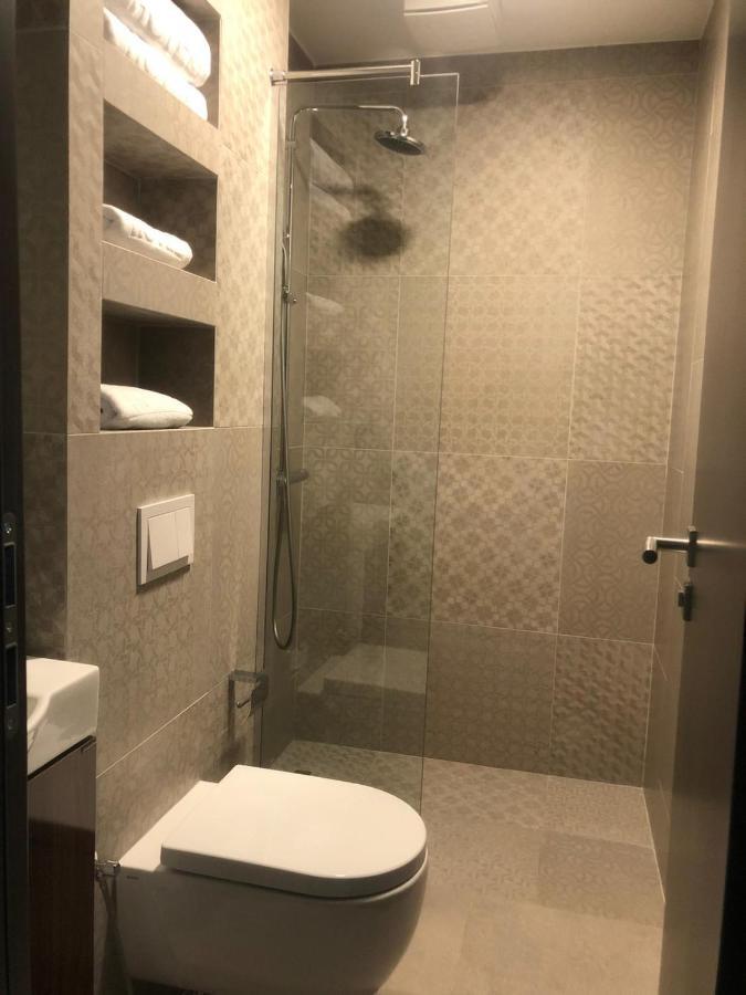Qama Hotel Kosovo Polje Екстер'єр фото